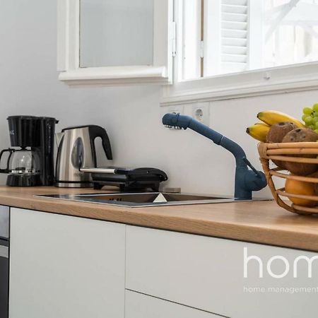 Nemeseos 1St Floor Homm Apartment With Roof Garden And Wading Pool Aten Exteriör bild