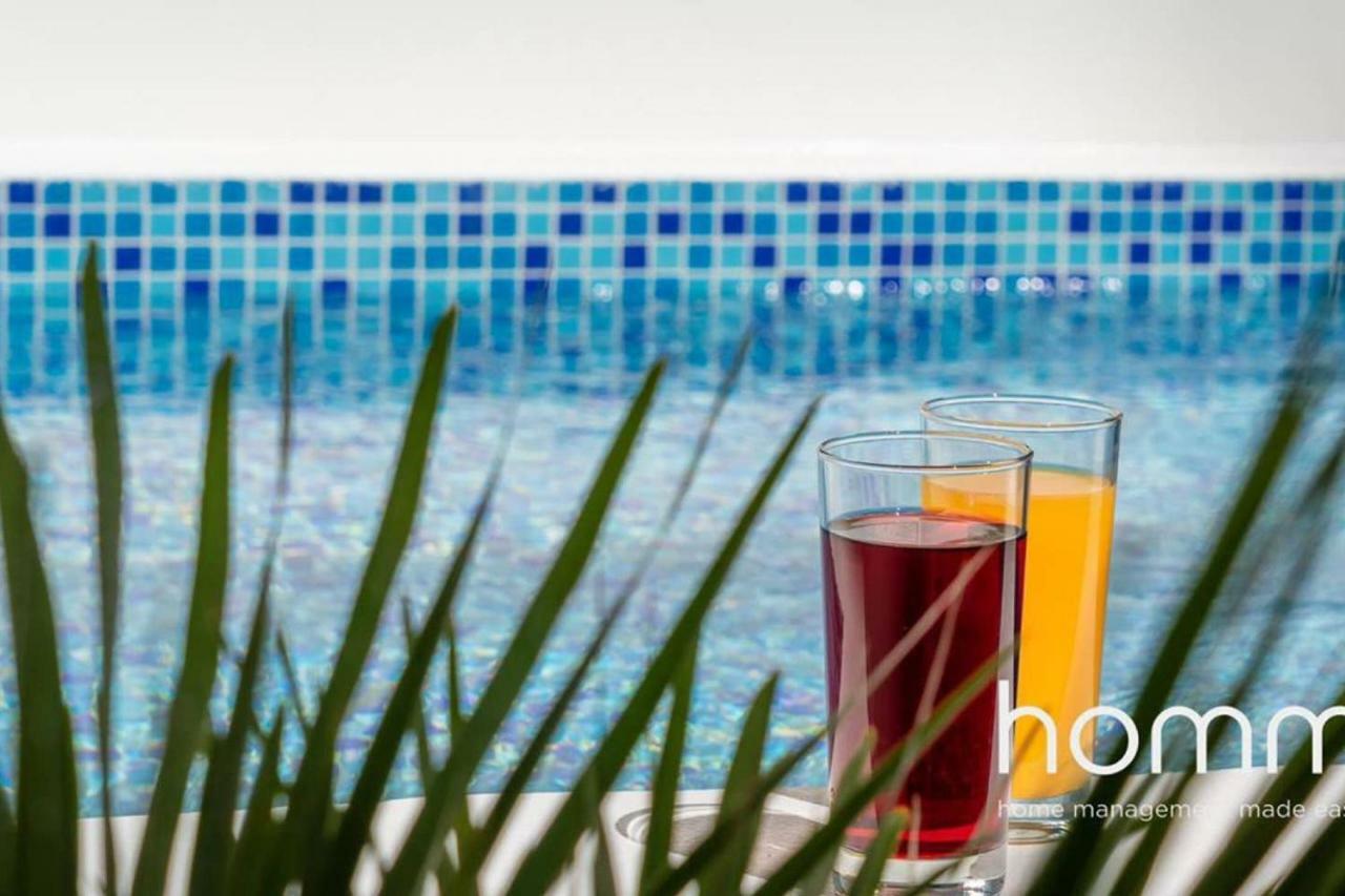 Nemeseos 1St Floor Homm Apartment With Roof Garden And Wading Pool Aten Exteriör bild