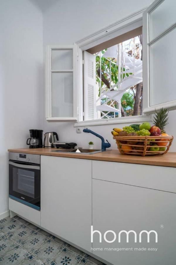 Nemeseos 1St Floor Homm Apartment With Roof Garden And Wading Pool Aten Exteriör bild